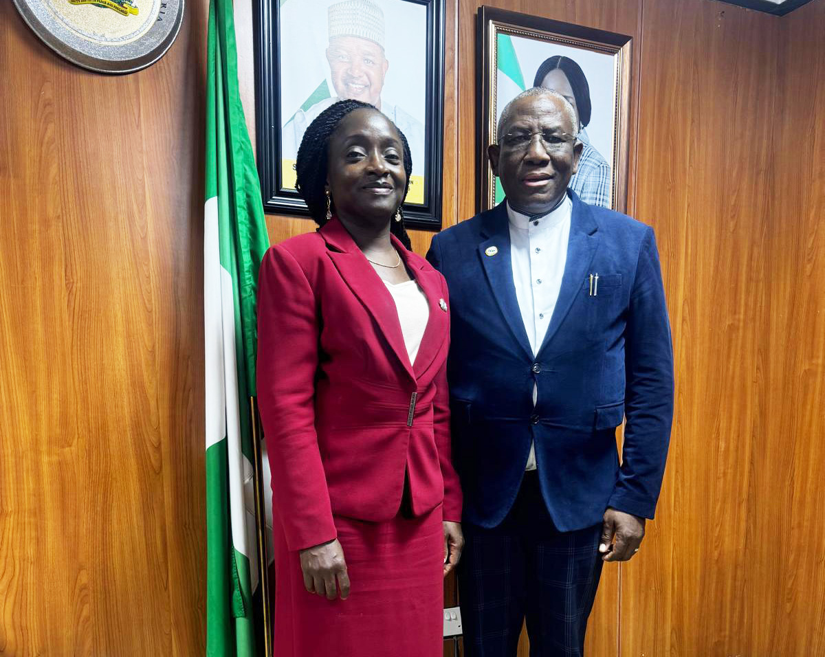 ED-Meets-Nigerian-PermanentSecretary-130226