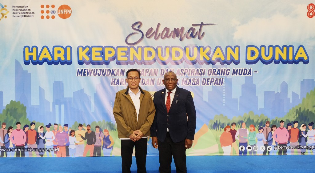 IndonesiaVisit-130726-002
