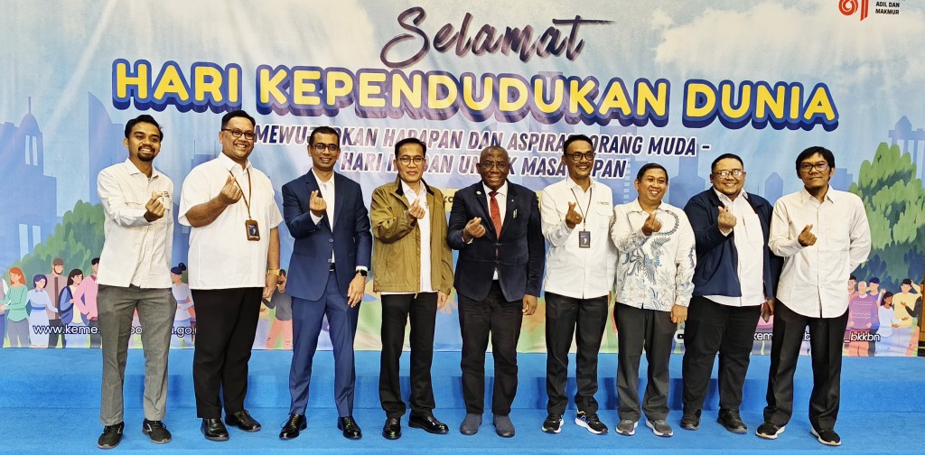 IndonesiaVisit-130726-003